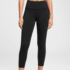 GapFit High Rise 7/8 Leggings in Eclipse